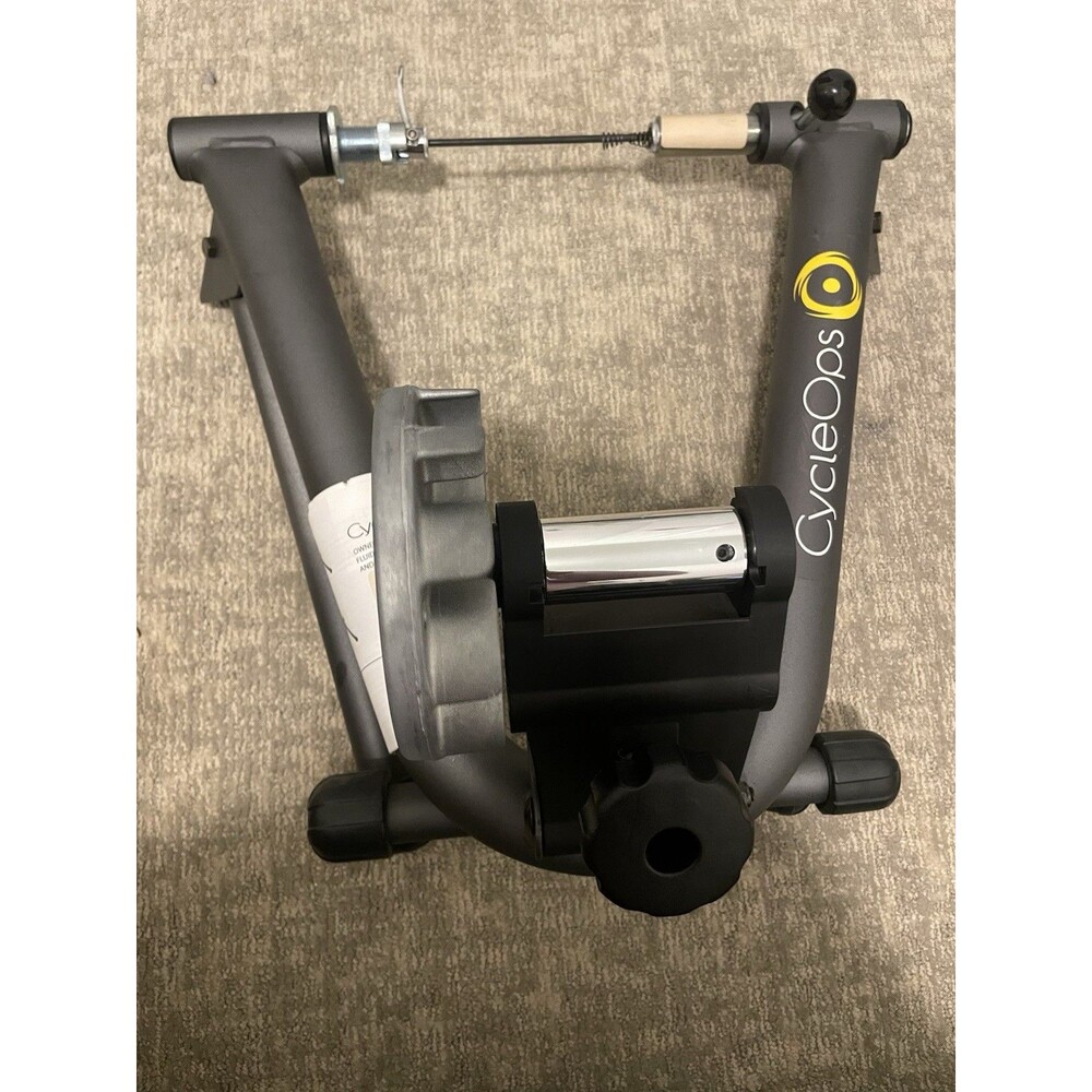 CycleOps Fluid2 Trainer
